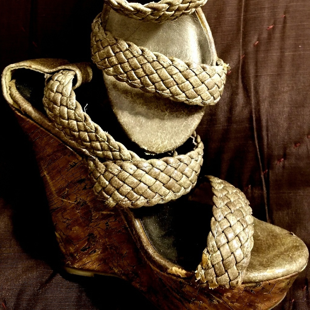 Tan Wedge